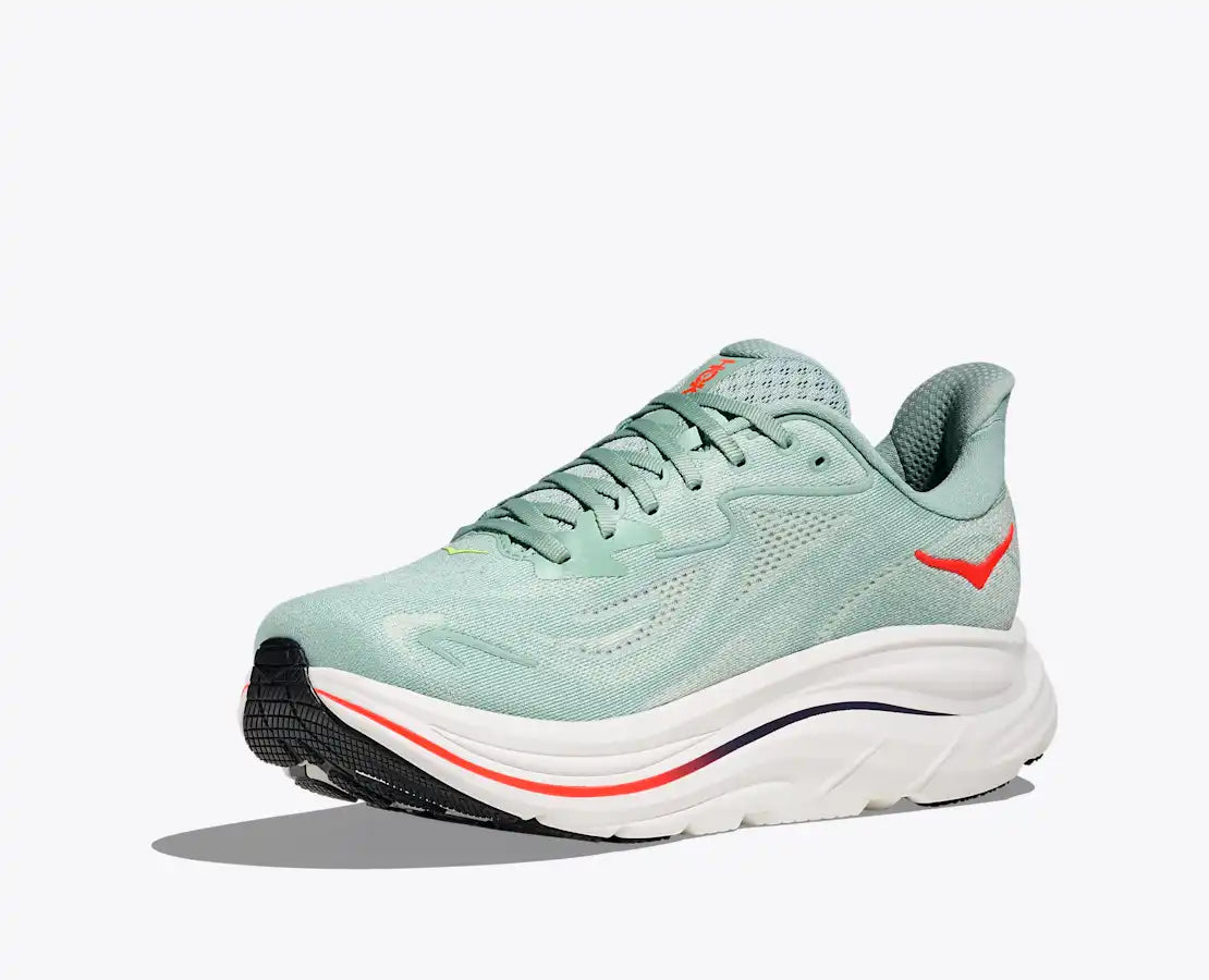 Hoka Clifton 10