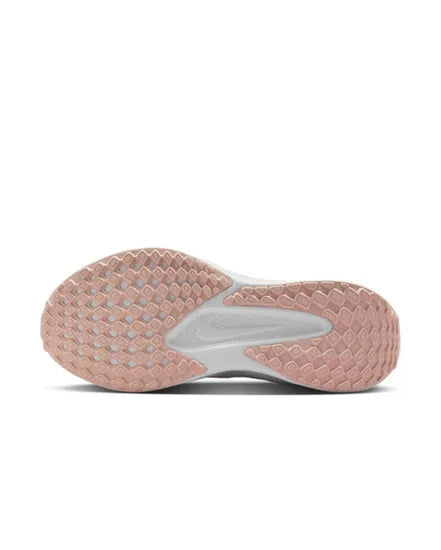Nike Quest 6