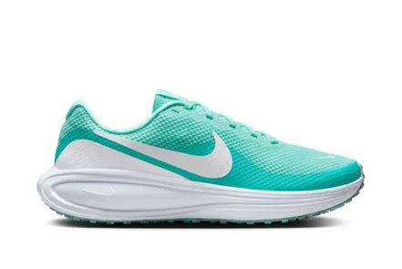 Nike Revolution 8