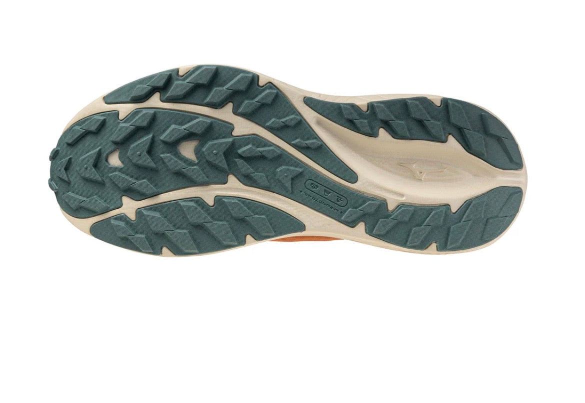 Mizuno Neo Lumina